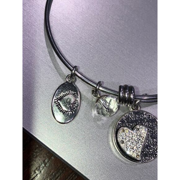 Footnotes Reversible Charm “Follow Your Heart”/"Believe" Bangle Bracelet - Picture 11 of 11